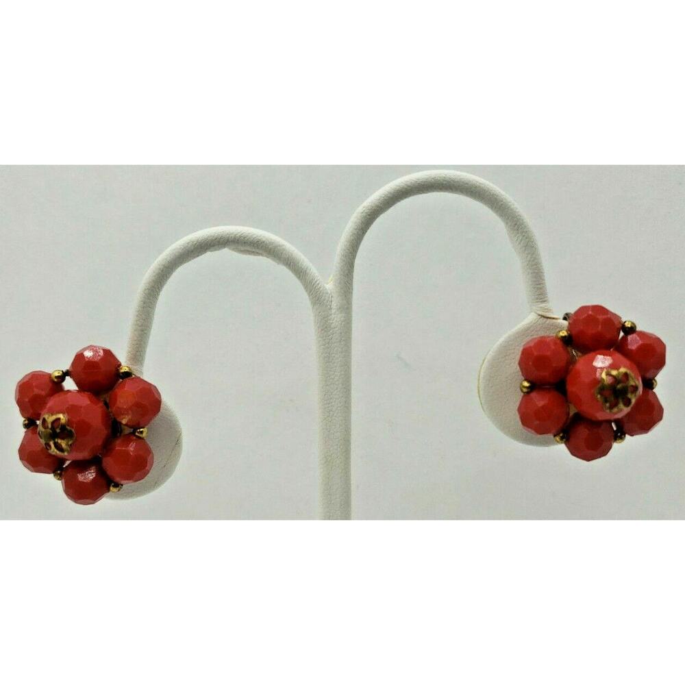 Vintage Gold Tone Costume Red Beaded Screw Back Earrings